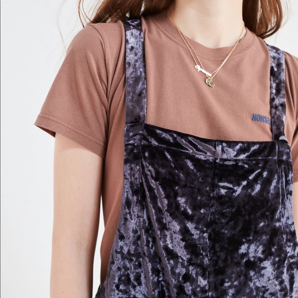 Urban Outfitters Blue velvet overalls NWT - Picture 3 of 7